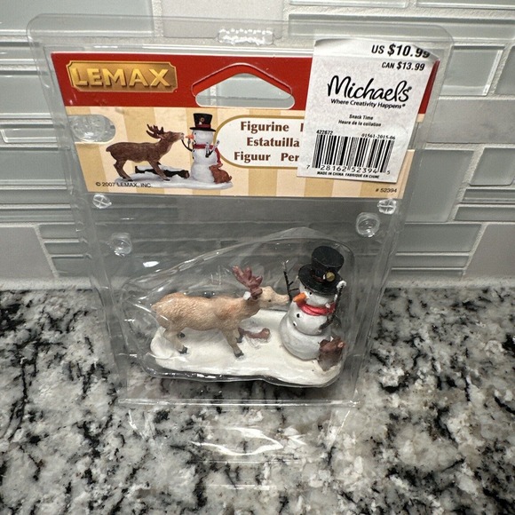 Lemax Snack Time - Retired - Picture 1 of 4